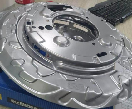 【兆恒機(jī)械】沖壓模具拉伸、成型、沖孔材料使用禁忌及折彎工藝細(xì)節(jié)處理