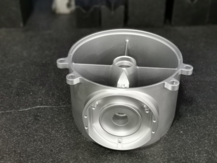 【行業(yè)知識(shí)】cnc精密機(jī)械加工中哪些因素會(huì)導(dǎo)致零件加工變形？